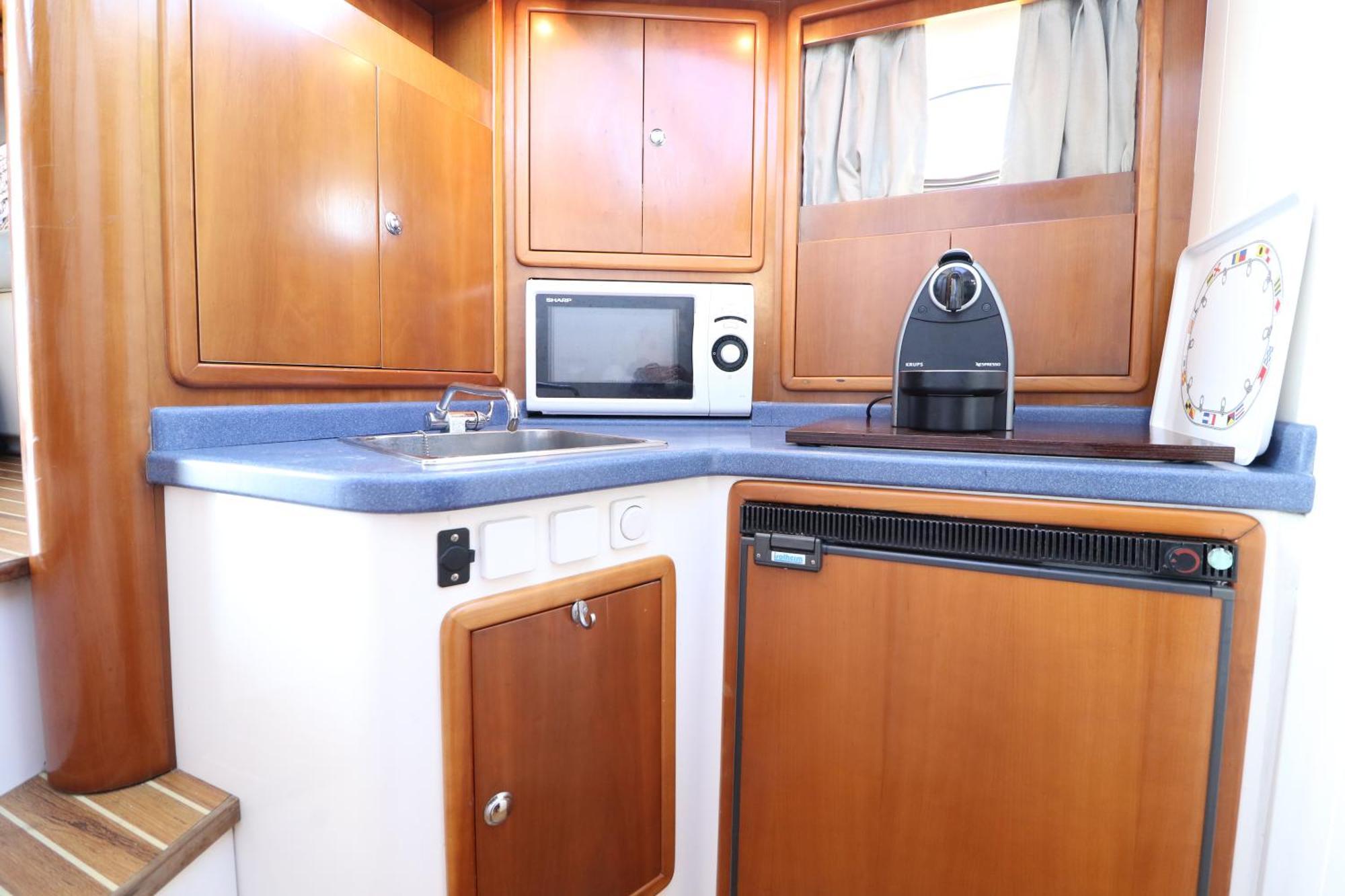 Private yacht all confort: we love our guests Lissabon Exterior foto