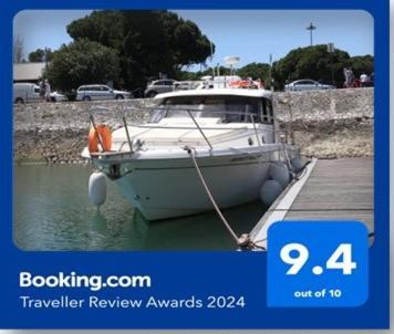 Private yacht all confort: we love our guests Lissabon Exterior foto
