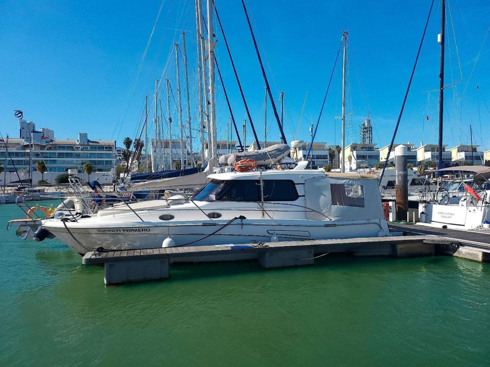 Private yacht all confort: we love our guests Lissabon Exterior foto